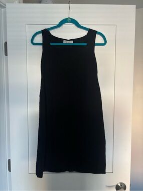 D.Exterior Black 3D Textured Floral Knit Sleeveless Sheath Dress